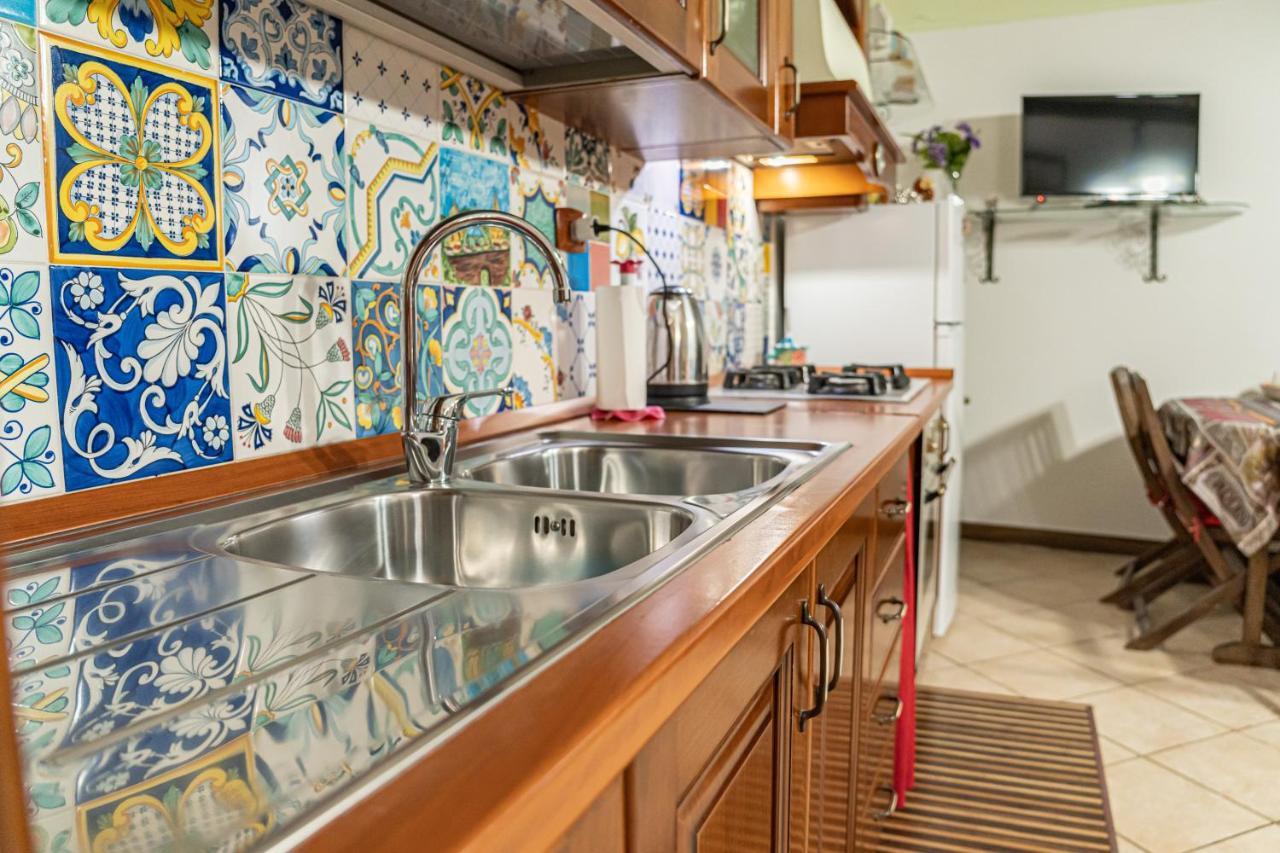 Casarella Chiara Apartment Naples Luaran gambar